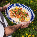 Le plat de présentation, en bleu nuit - Atma Kitchenware