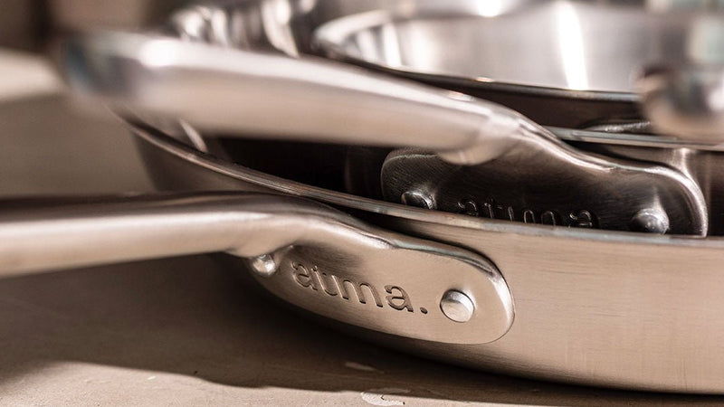 Bien choisir la dimension de sa poêle en inox - Atma Kitchenware