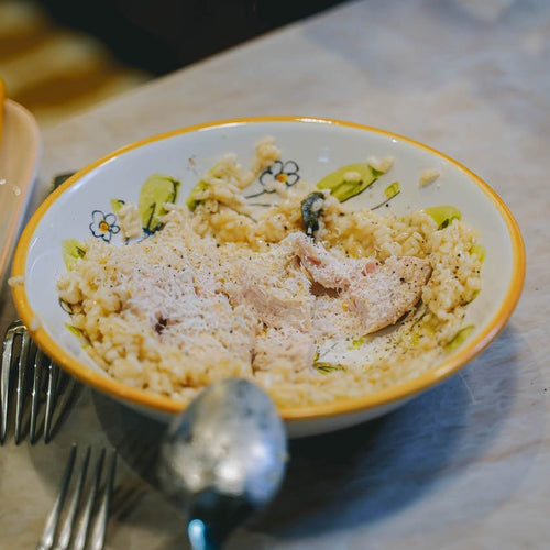 Risotto à la sauge et suprêmes de volaille - Atma Kitchenware