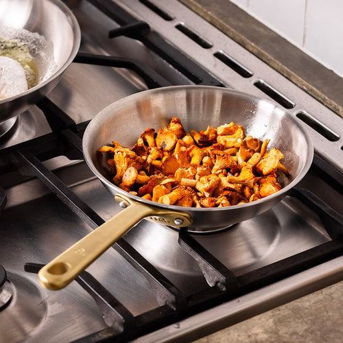 La bonne poêle en inox, manche doré - 26 cm (Édition limitée) - Atma Kitchenware