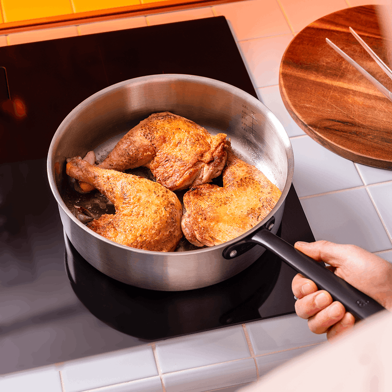 La sauteuse idéale en inox, manche noir - 26 cm - Atma Kitchenware