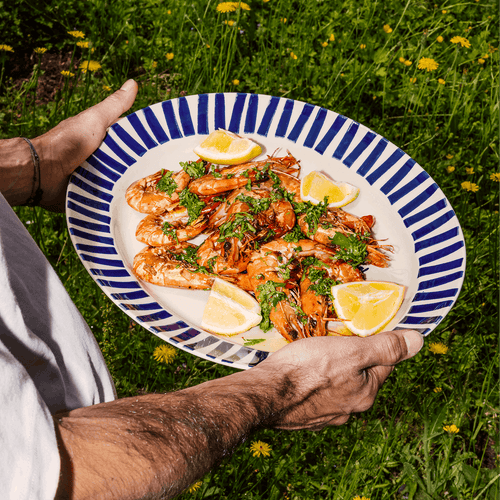 Le plat de présentation, en bleu nuit - Atma Kitchenware