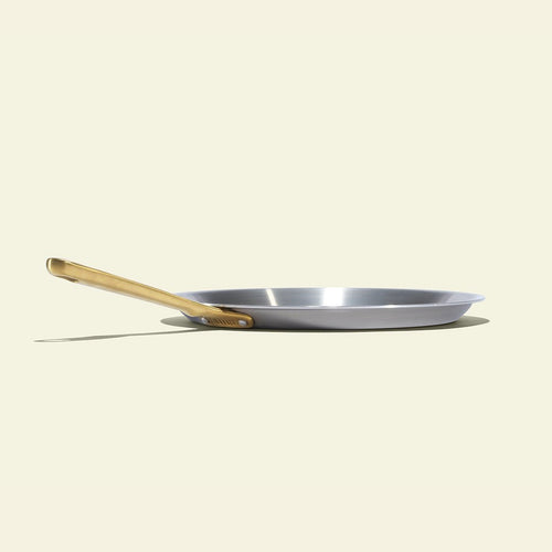 L'indispensable crêpière en inox, manche doré - Atma Kitchenware