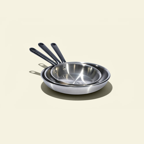 Pack Brigade - set de 3 poêles en inox avec manches noirs - Atma Kitchenware