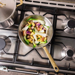 The Wok en inox, manche doré - 24 cm (Édition limitée) - Atma Kitchenware