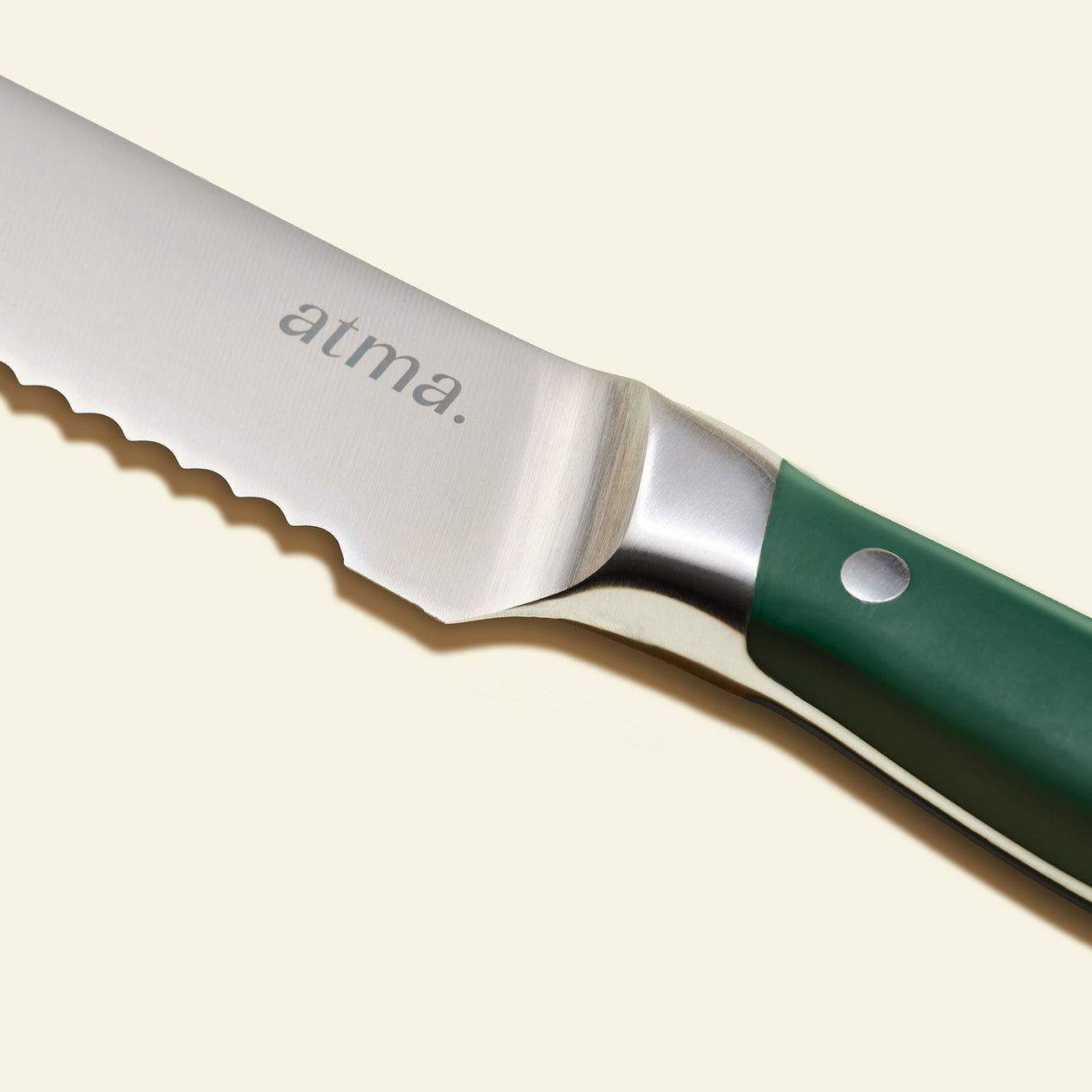 KOTAI PRODUCTS - Serrated Bread Knife - Couteau à pain 